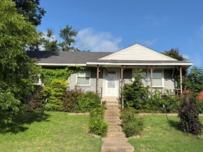 Building Photo - 3525 Cripple Creek Dr