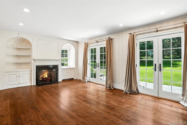 Building Photo - 6 Club Rd