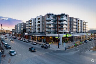 Building Photo - Aria in University District