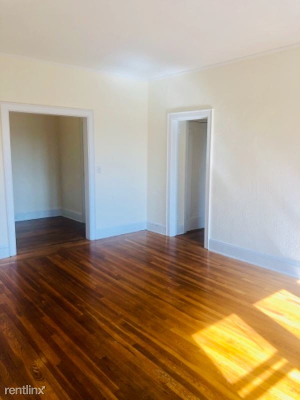 Primary Photo - 1 br, 1 bath Apartment - 119 Carpenter Ave