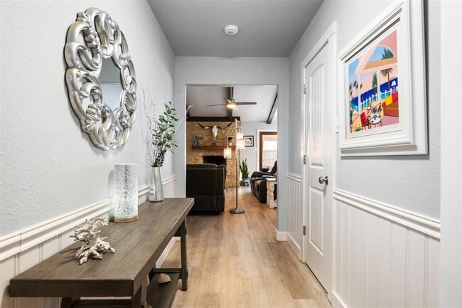 Foto del edificio - 117 Shady Oak Dr