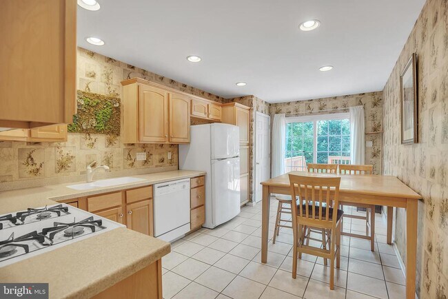 Foto del edificio - 3390 Woodland Cir