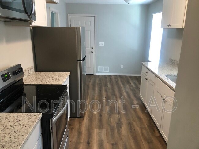 Building Photo - 3836 Wedgefield Cir
