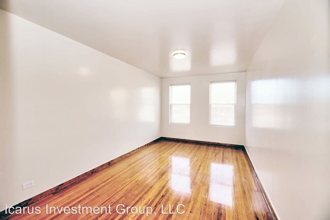 Building Photo - 3149 W 61st St