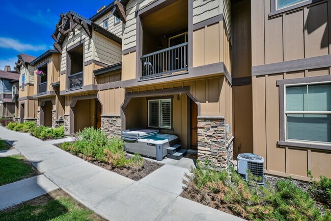 Foto del edificio - 13621 N Freestyle Ln
