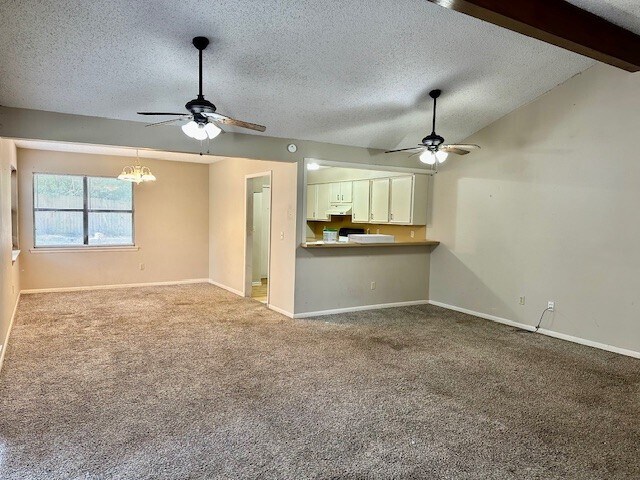 Foto del edificio - 201 Hickory Hill Dr