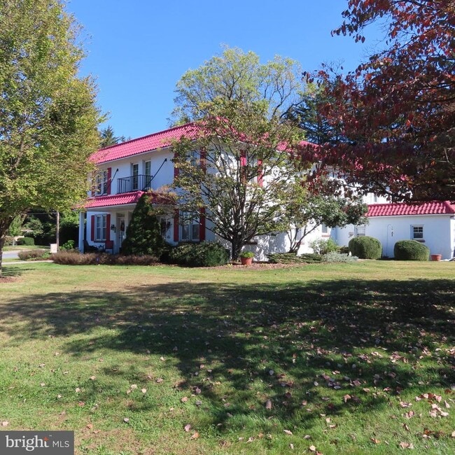 Foto del edificio - 302 S Coldbrook Ave