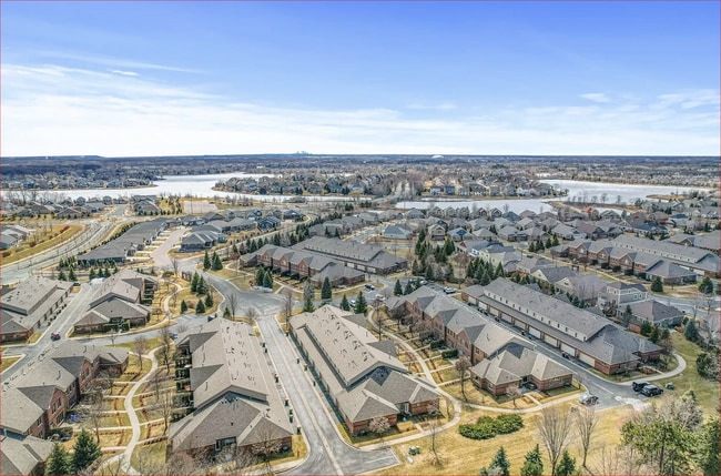 Community - 12450 Flanders Ct NE