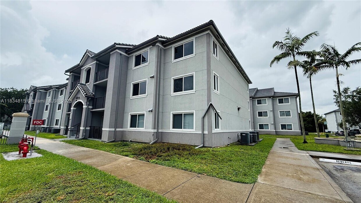 Foto del edificio - 15410 SW 284th St