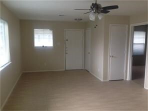 Foto del edificio - 6343 Settlers Square Ln