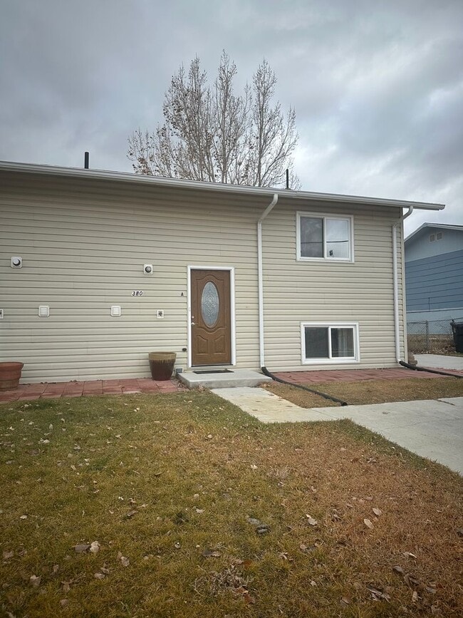 Foto del edificio - 380 Shoshone Ave