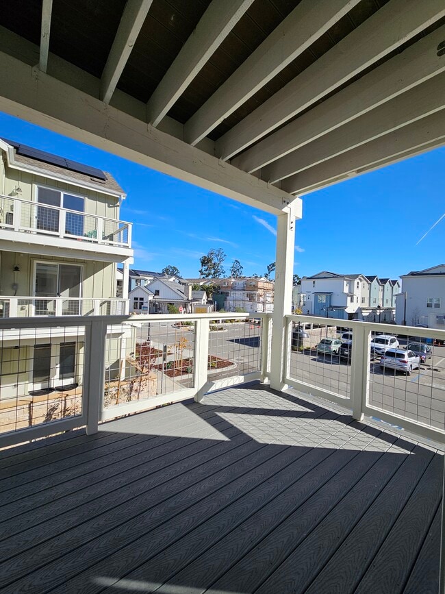 Balcony - 925 Madonna Rd