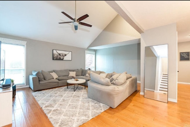 Photo - Beautifully Updated 3-Bed, 3-Bath Home in Moore