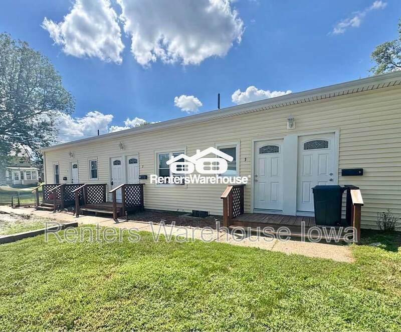 Primary Photo - 510 N 6th Ave E