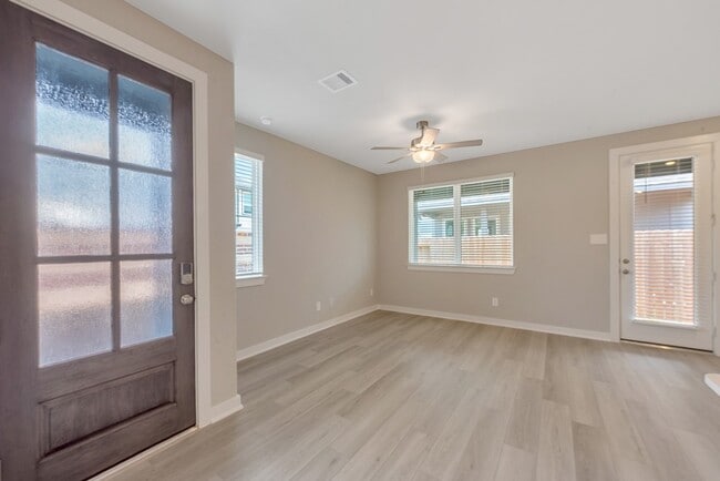 Building Photo - 4130 Good Vineyard Ln