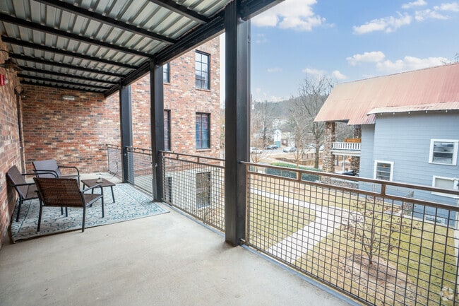 Balcony - Lofts on 15th