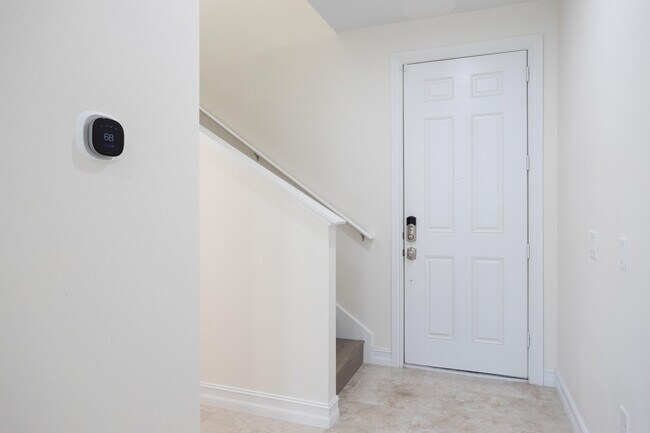 Foto del edificio - 1420 Isabella Dr