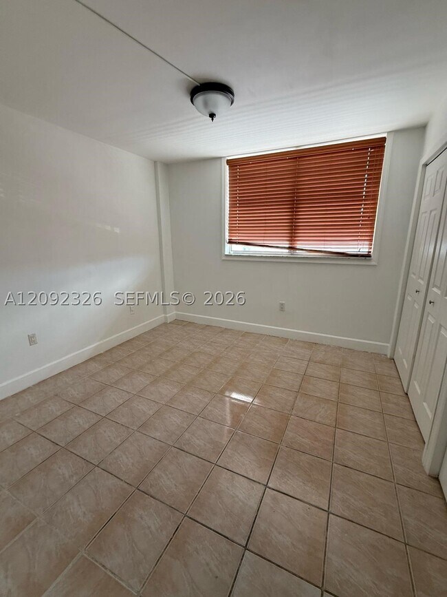 Foto del edificio - 14180 SW 84th St