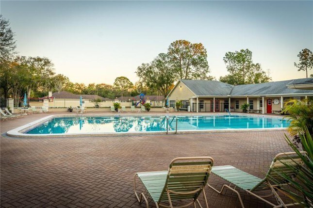 Foto del edificio - 18303 Saint James Ct, Tampa, FL 33647