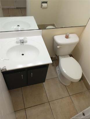 Foto del edificio - 4222 Inverrary Blvd