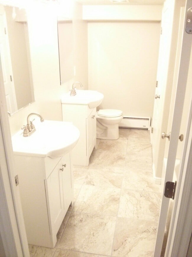 Master Bath - picture 1 - 373 N 800 W