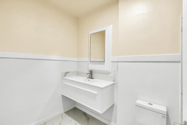 Foto del edificio - 2114 23rd St