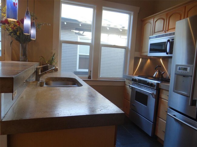 Foto del edificio - 1018 E Hollywood Ave