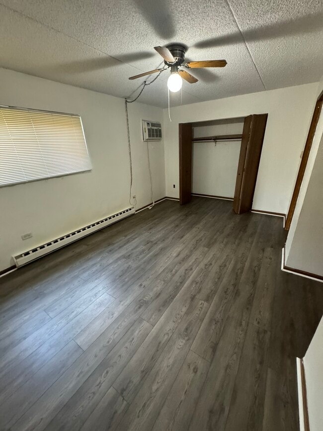 Building Photo - 7435 Tiffany Dr