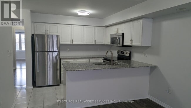 Photo du bâtiment - 2496 Post Rd