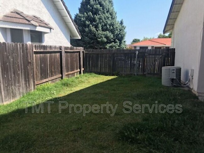 Building Photo - 956 Greenstar Way