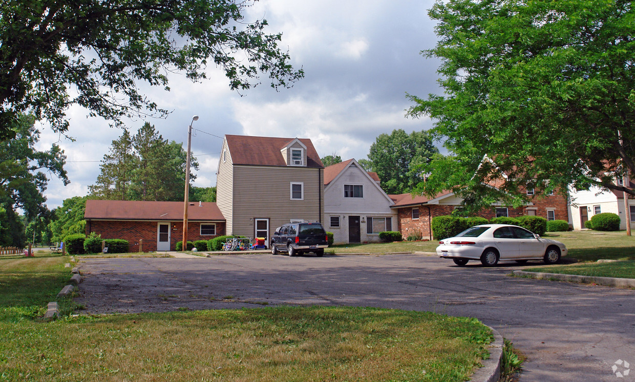 Primary Photo - Yellow Springs Village Greene