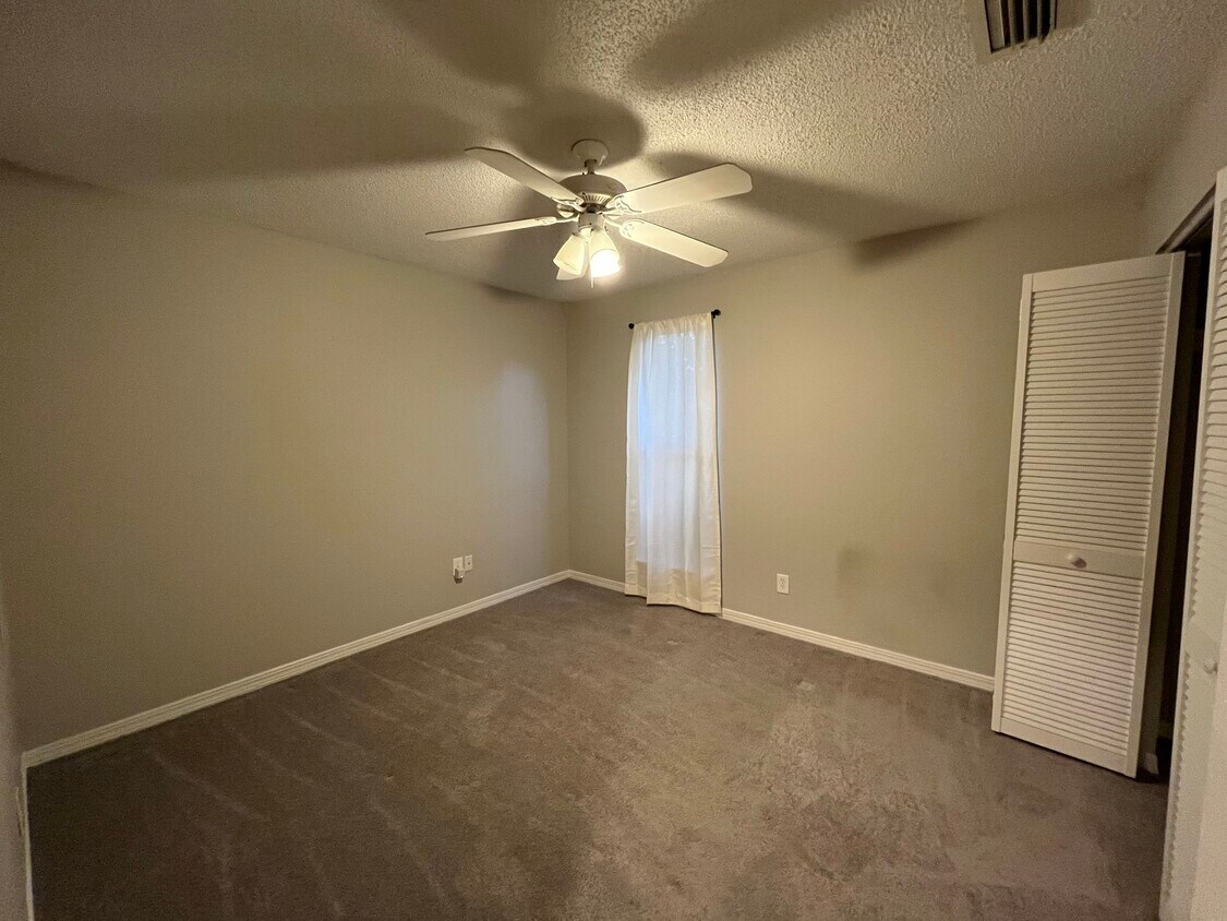 7345 Boysenberry Ln N Unit 2 Bedrooms 1 Bathroom, Jacksonville, FL