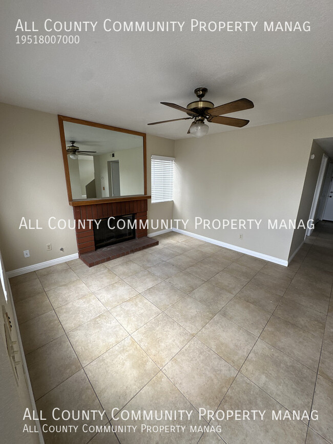 Foto del edificio - 39924 Osprey Rd