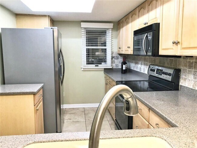 Foto del edificio - 2523 Crowder Ln