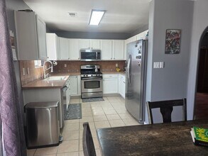 Building Photo - 10216 Calle Maravilla Ct NW