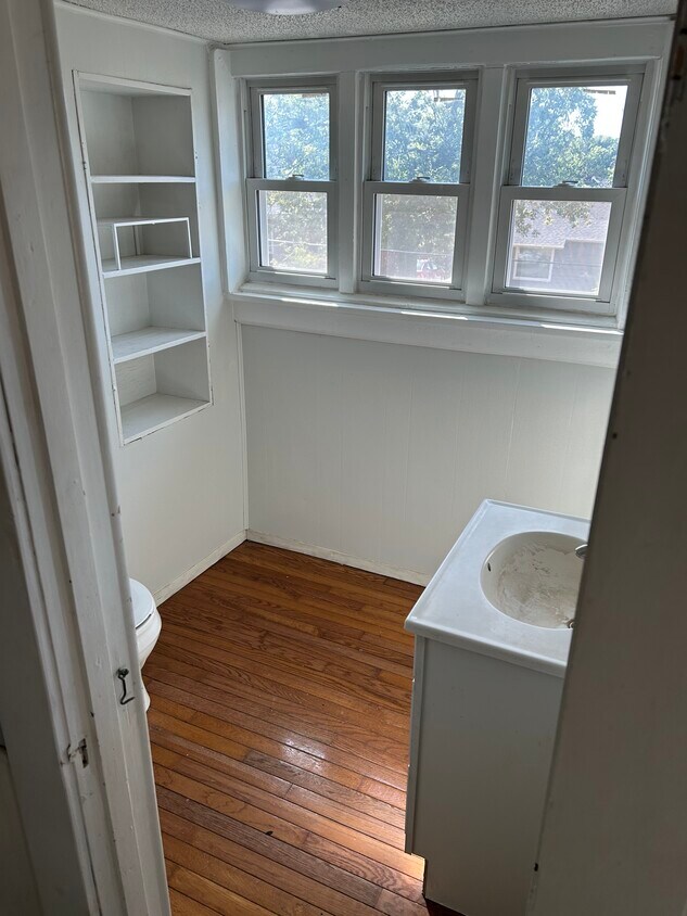 Foto principal - 2113 W Sherman Ave
