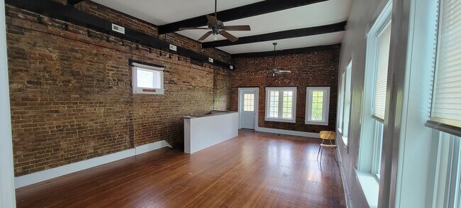 Great Room - 318 Dinwiddie St