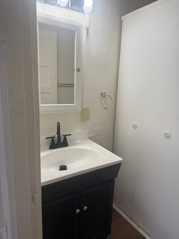 Foto del edificio - 1631 Sherman Blvd