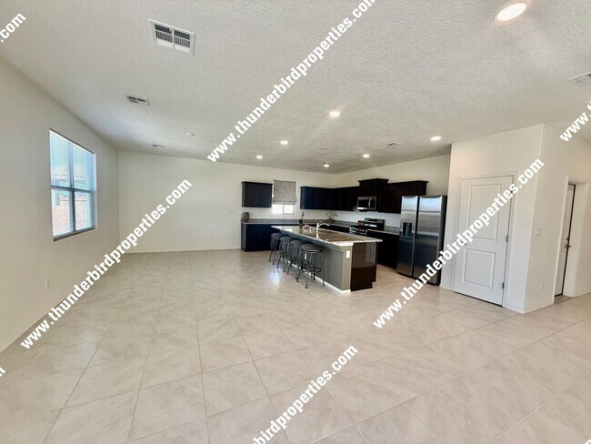 Foto del edificio - Great 4 bedroom home - Rio Rancho