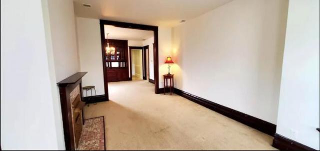 Building Photo - 2 bedroom in CHICAGO IL 60657