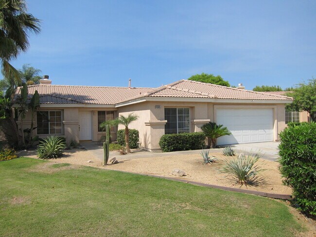 Foto del edificio - 45565 Deerbrook Cir