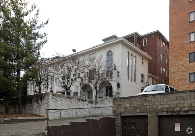 Building Photo - 2351-2357 Brownsville Rd