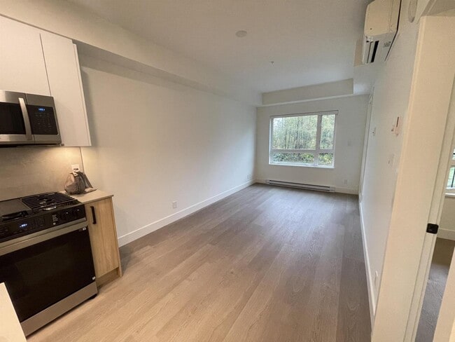 Building Photo - B3xx-8230 208B STREET