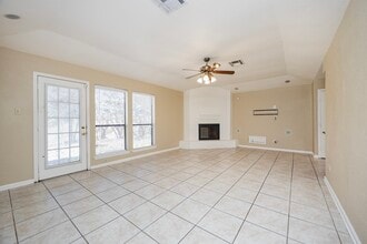 Building Photo - 7315 Foxside Ln