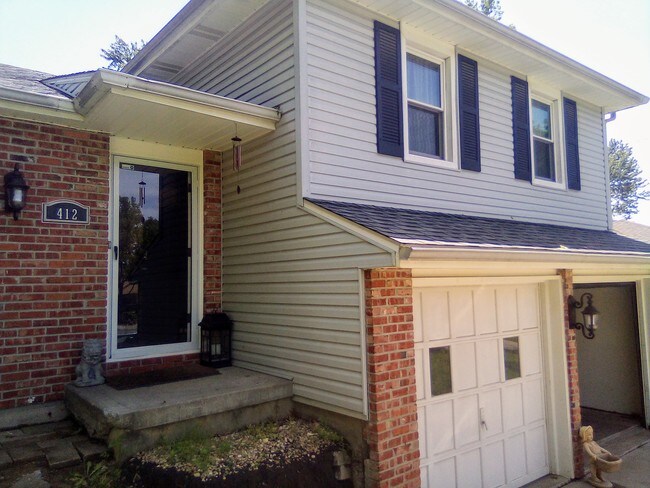 Building Photo - 412 Hithergreen Dr