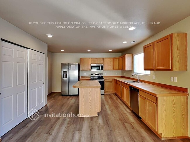 Foto del edificio - 18530 94th Ave E