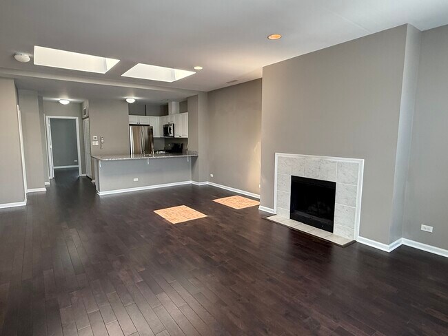 Foto del edificio - 3516 N Sheffield Ave