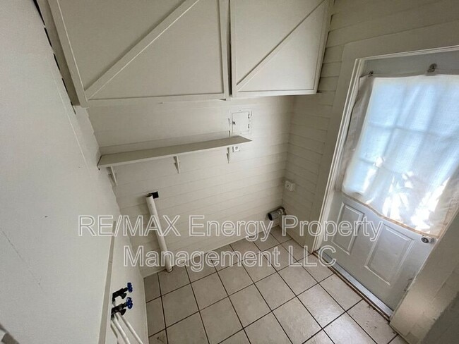 Building Photo - 2238 NW 22nd St