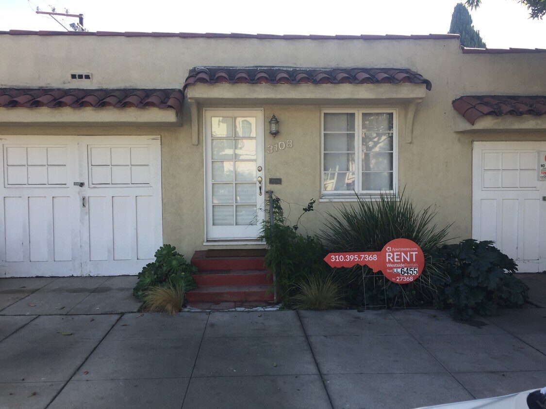 Disregard the sign. The number is old. - 3108 Broadway