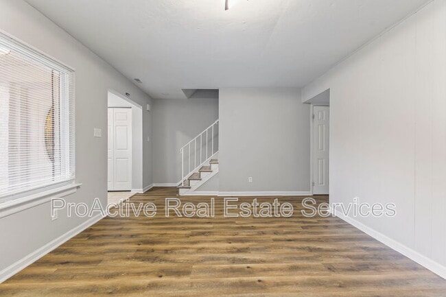 Building Photo - 5809 Layton St